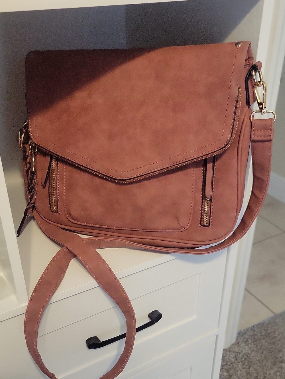 Dusty Rose Crossbody Overflap Satchel Bag - Multiple zip Close pockets Expander